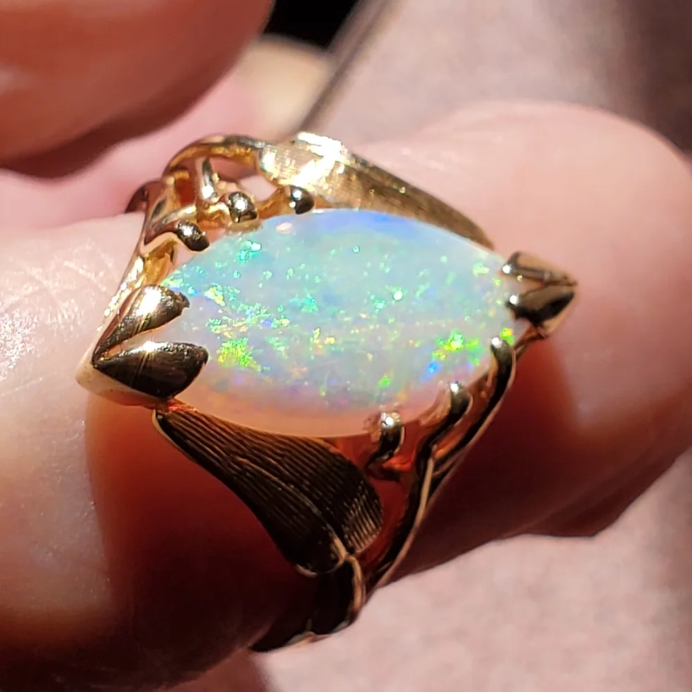 Stunning vintage large genuine opal ring - Picture 2 of 13